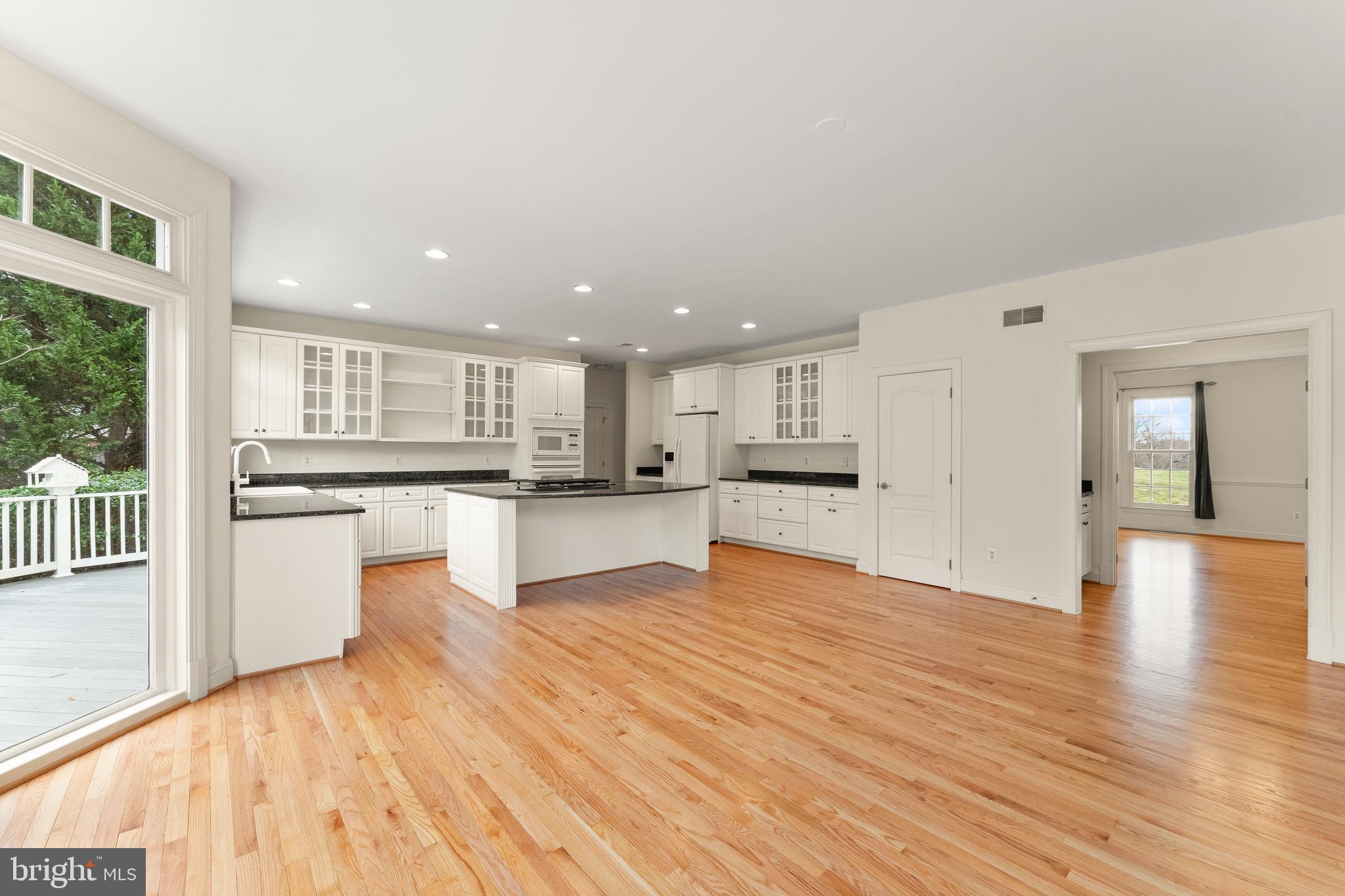 BEACON HILL - Residential