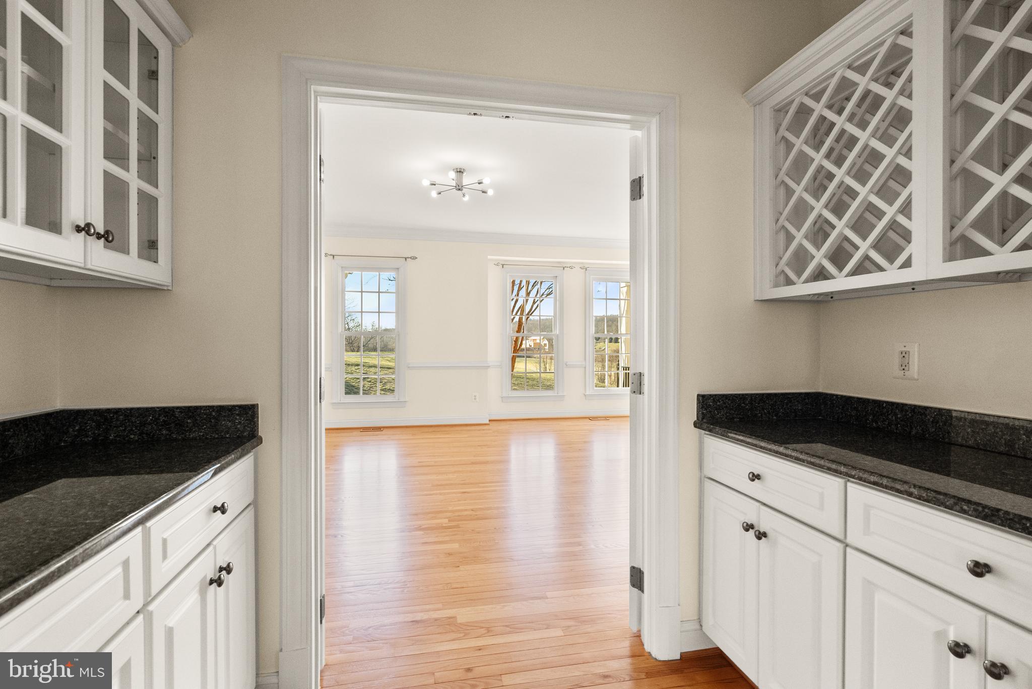 BEACON HILL - Residential