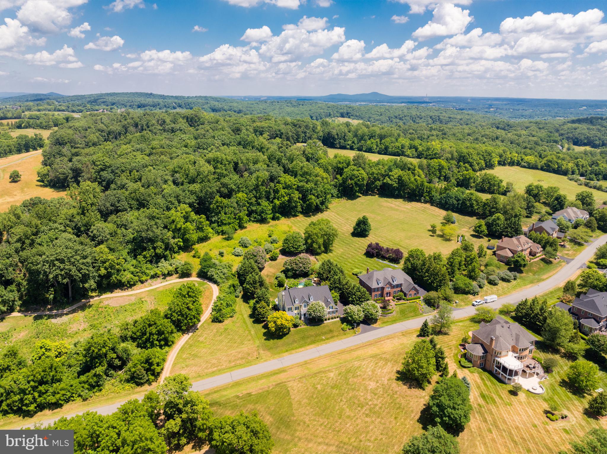 BEACON HILL - Residential