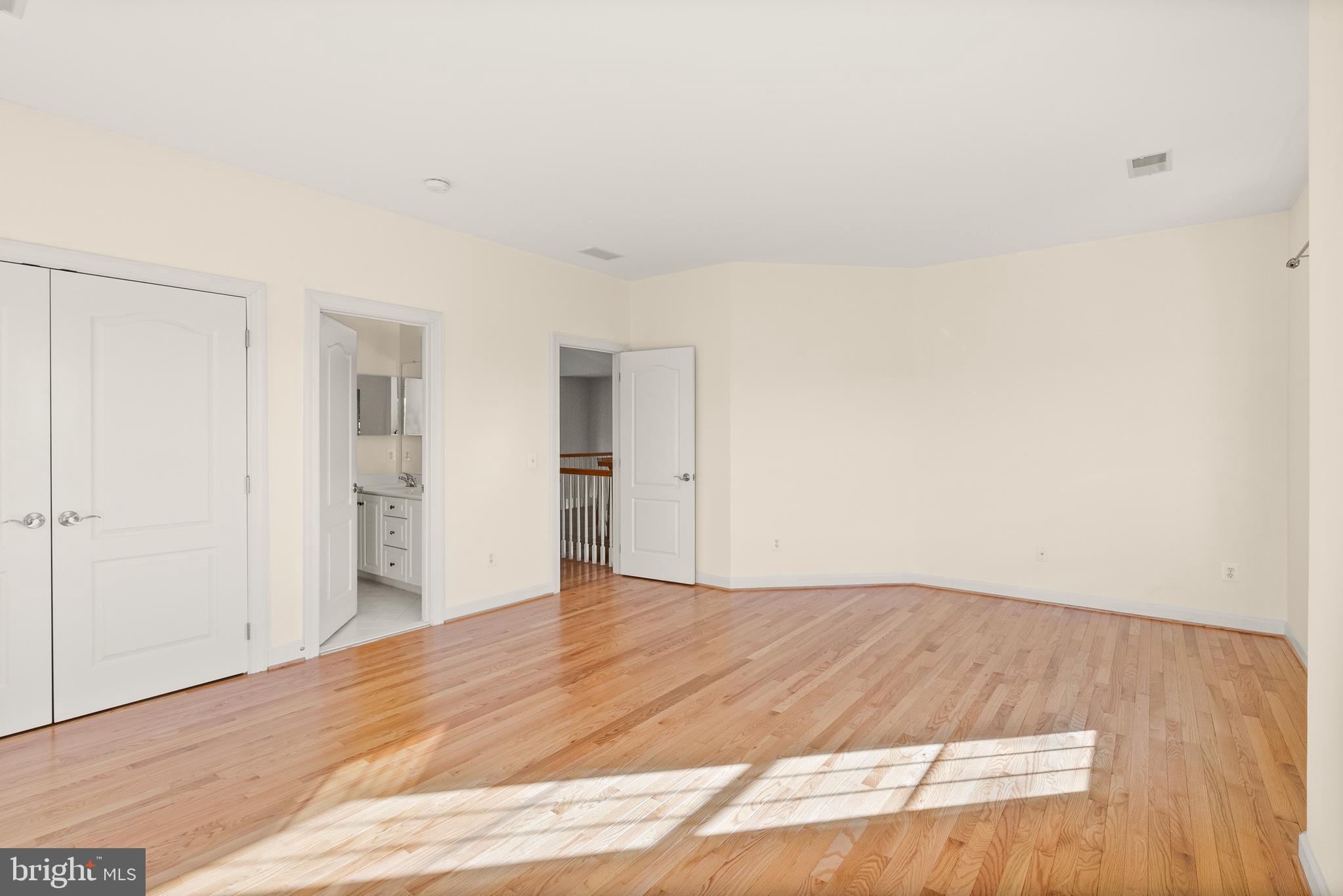 BEACON HILL - Residential