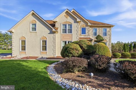 Photo of 41 Cameo Drive, RICHBORO, PA 18954 (MLS # PABU2117404)