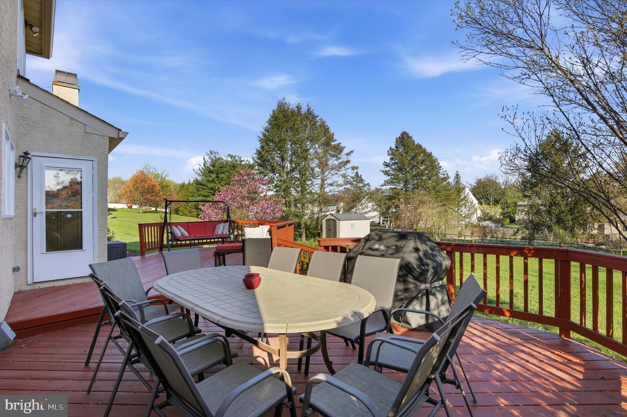 NORTHAMPTON ESTS - Residential