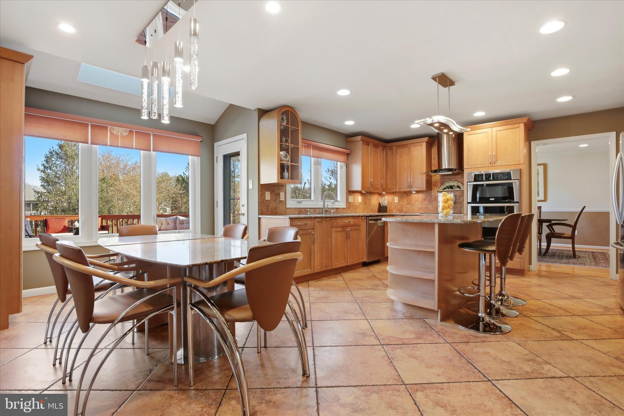 NORTHAMPTON ESTS - Residential