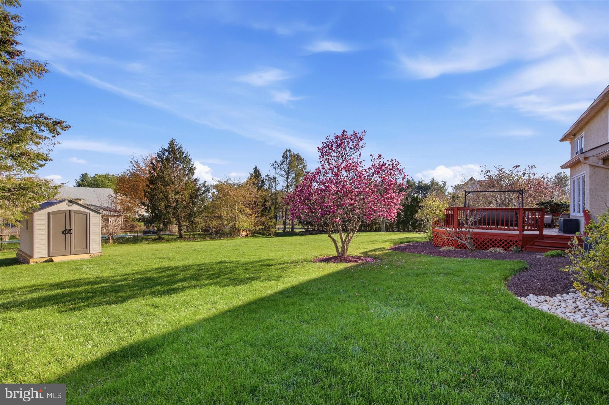 NORTHAMPTON ESTS - Residential