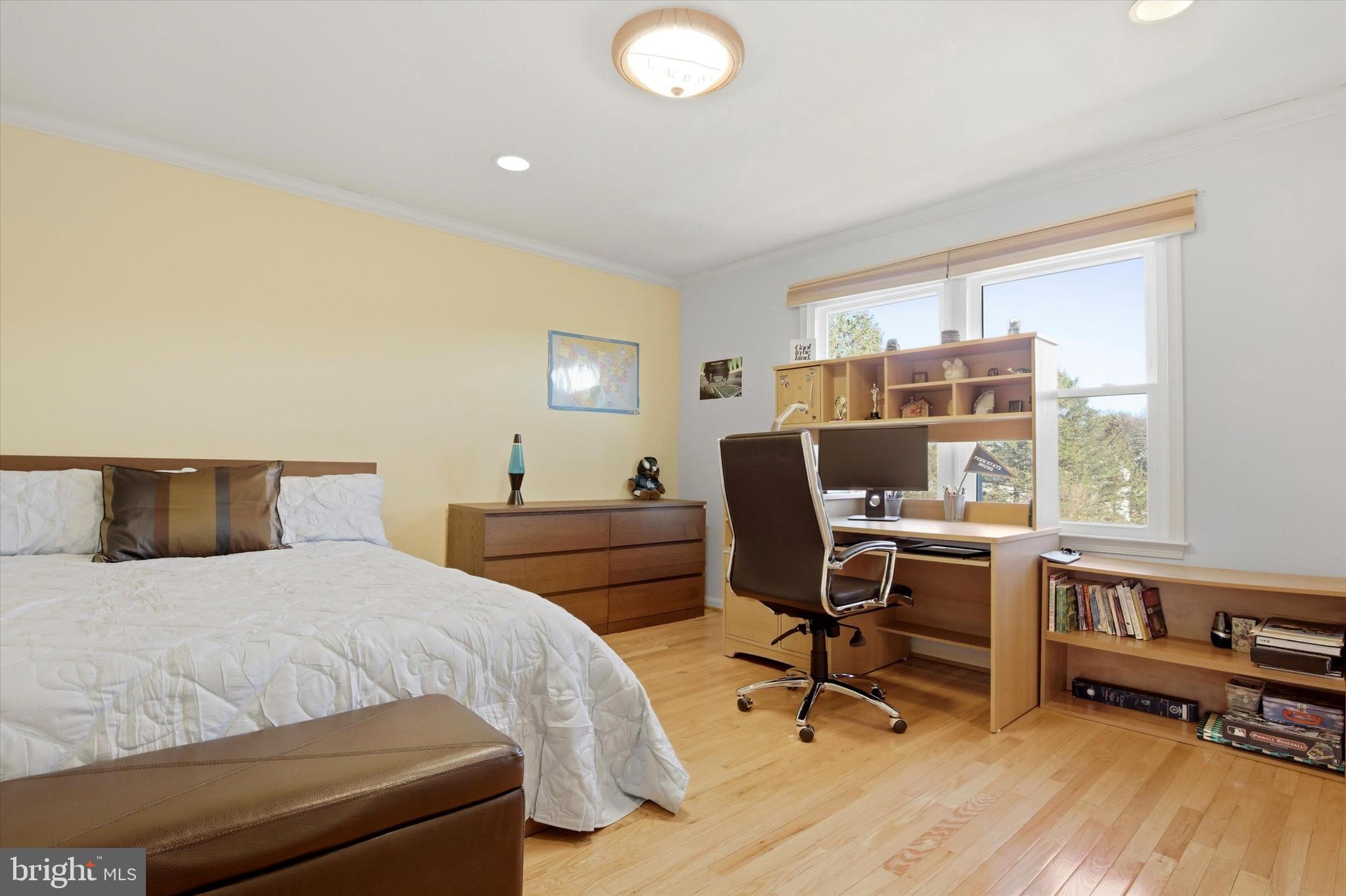 NORTHAMPTON ESTS - Residential