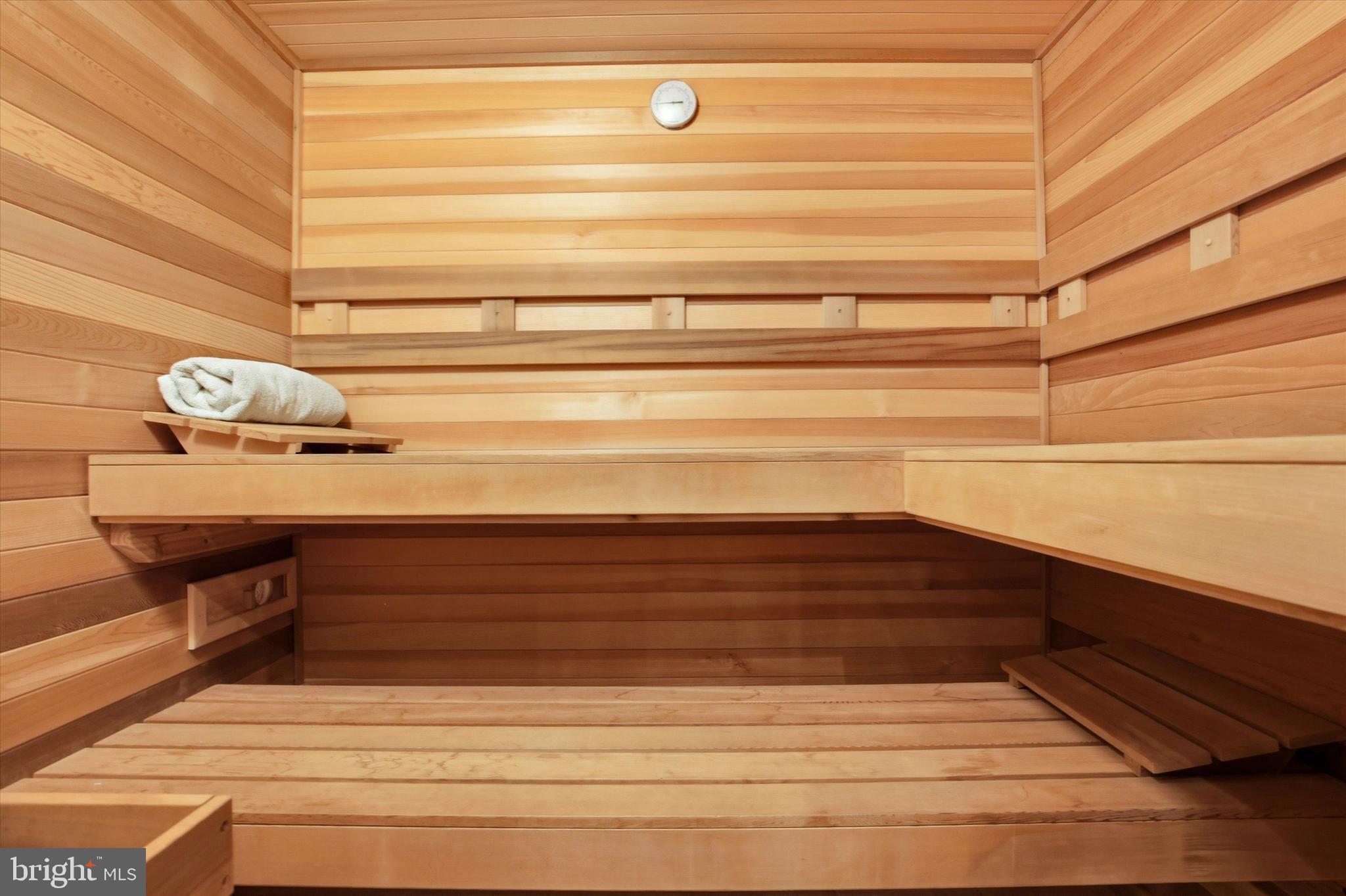 NORTHAMPTON ESTS - Residential