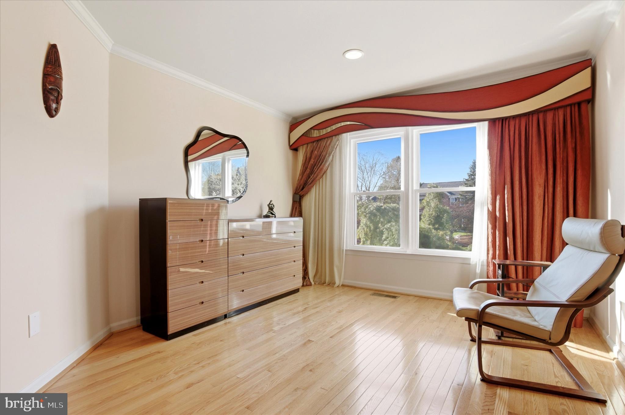 NORTHAMPTON ESTS - Residential