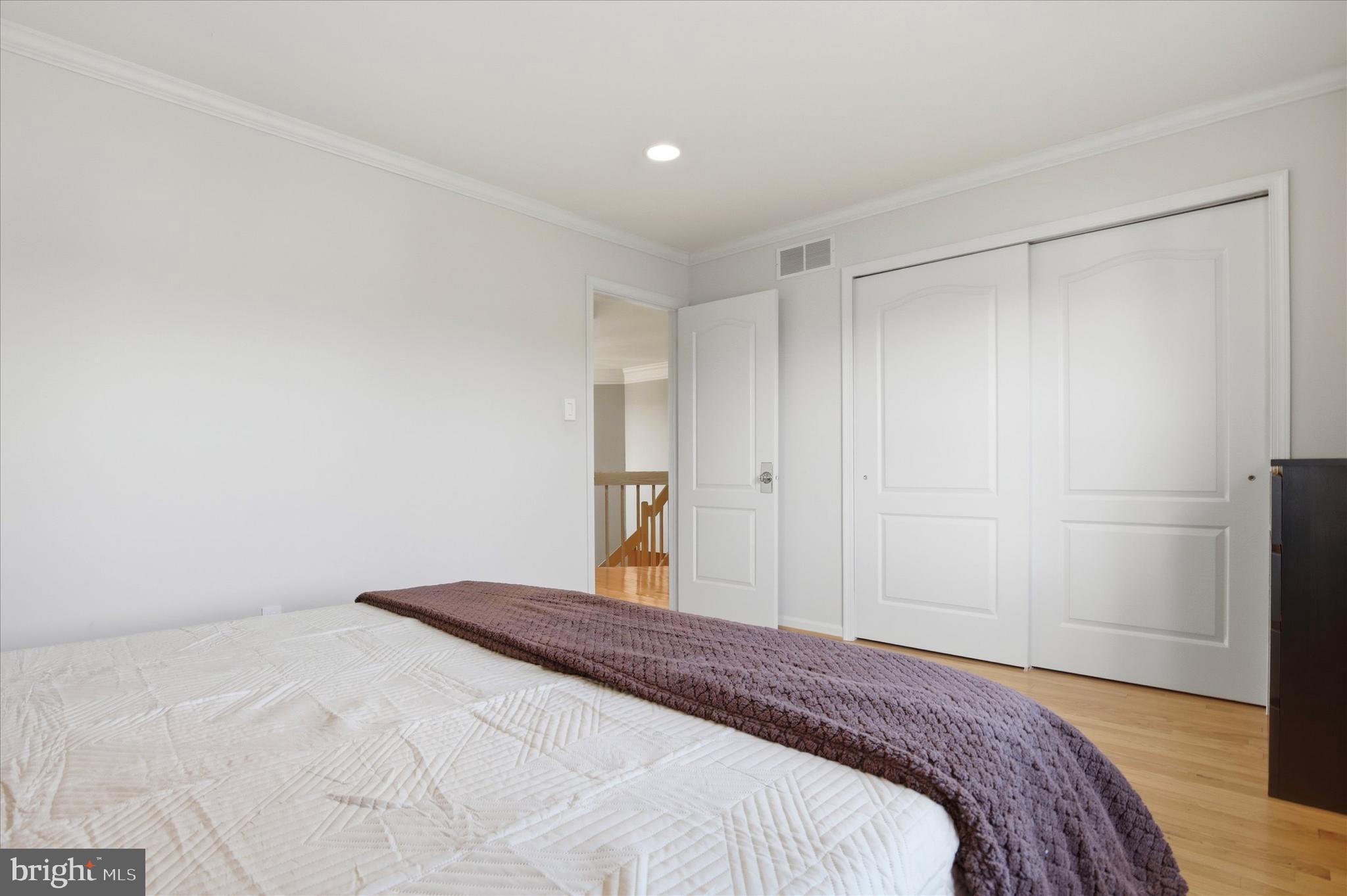 NORTHAMPTON ESTS - Residential