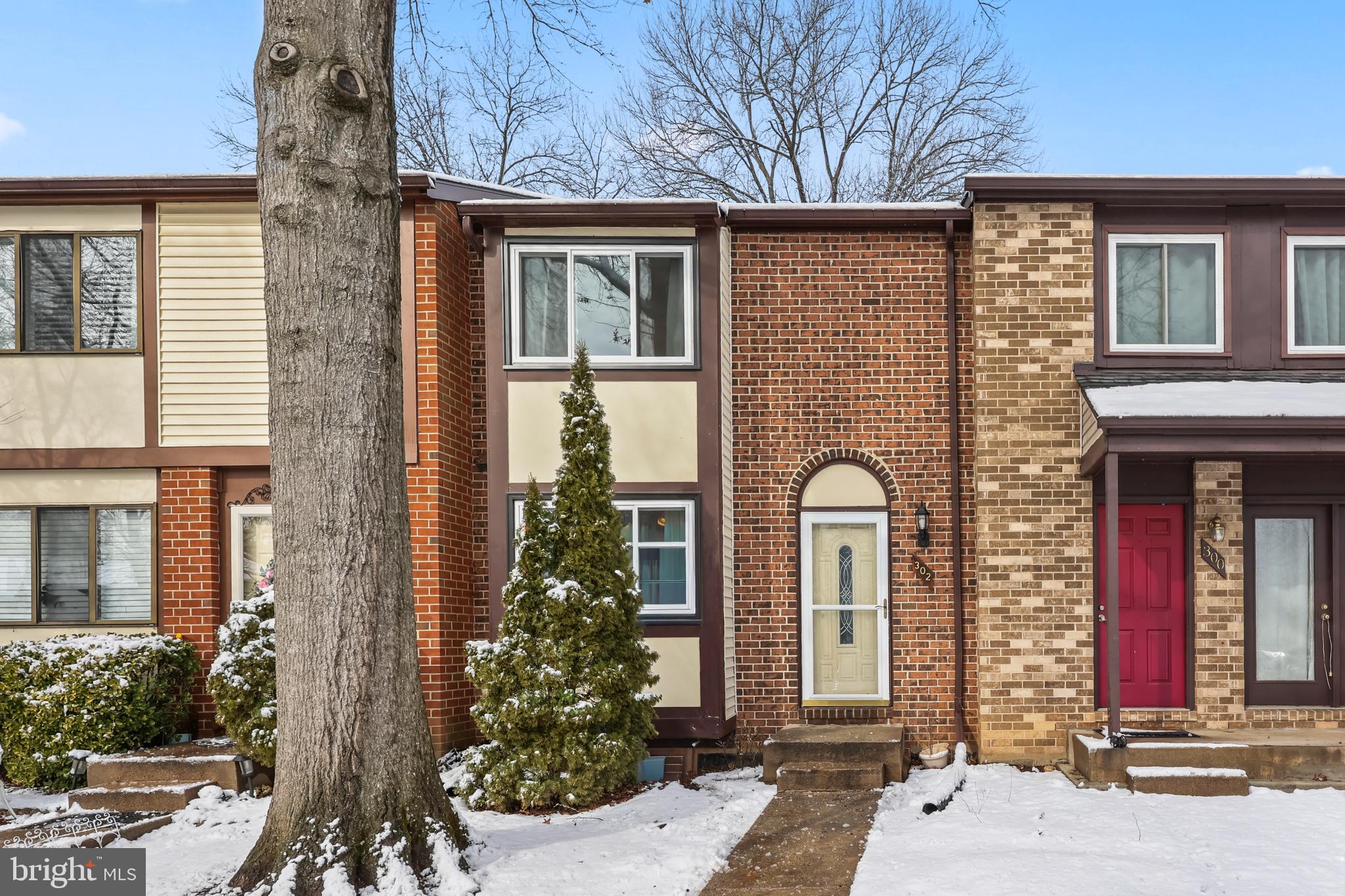 HUNINGTON RIDGE 2 - Residential