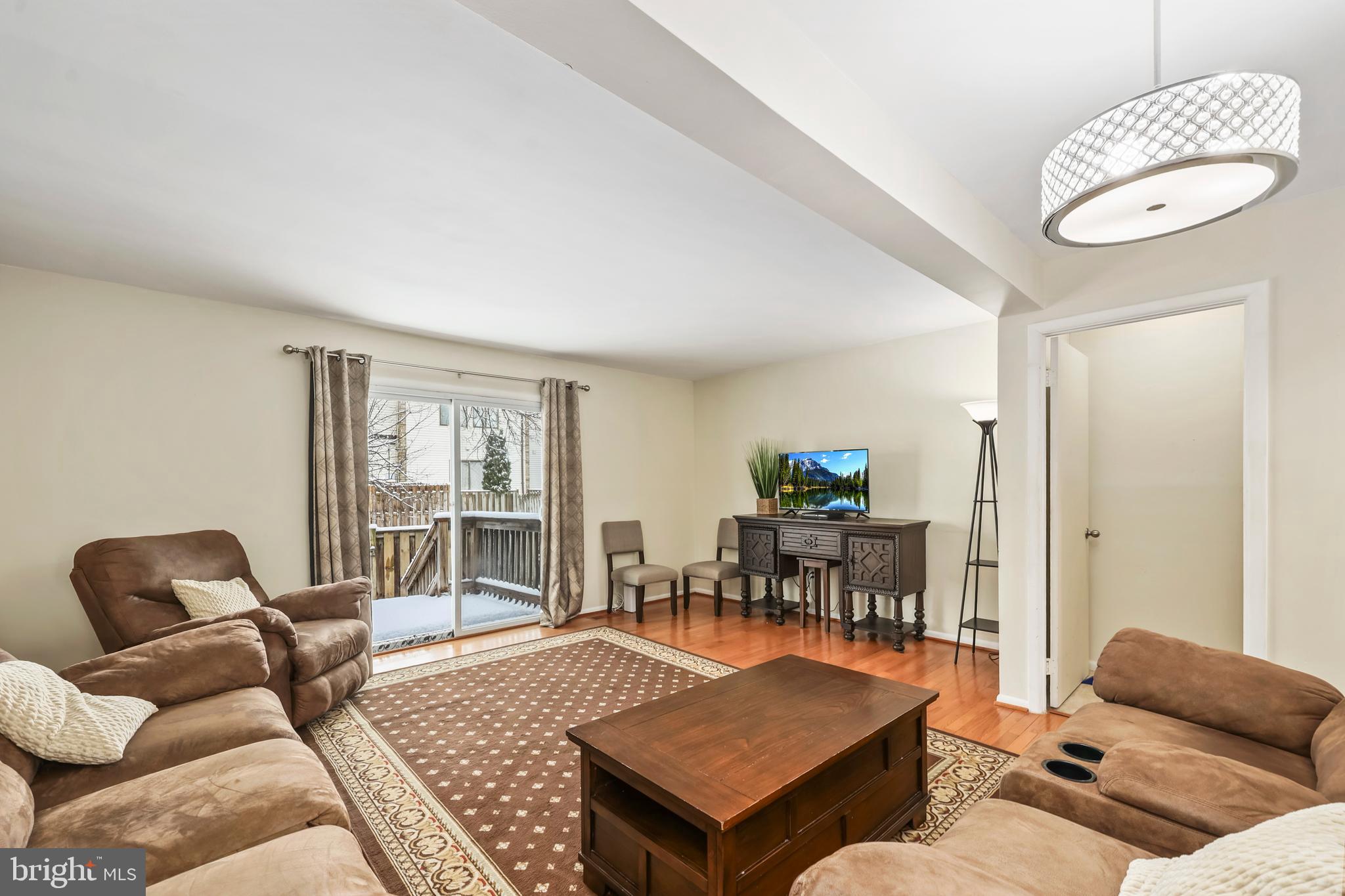 HUNINGTON RIDGE 2 - Residential