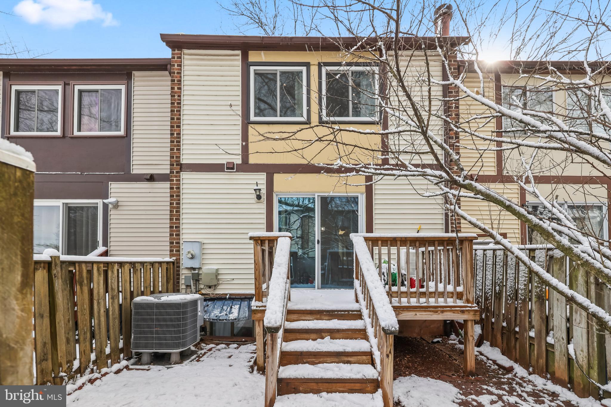 HUNINGTON RIDGE 2 - Residential