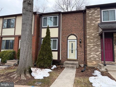 302 GILES PLACE STERLING VA 20164