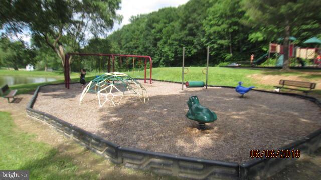 SHAWNEELAND - Residential