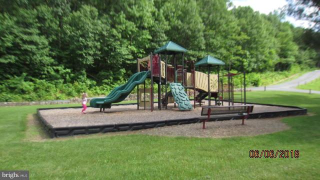 SHAWNEELAND - Residential