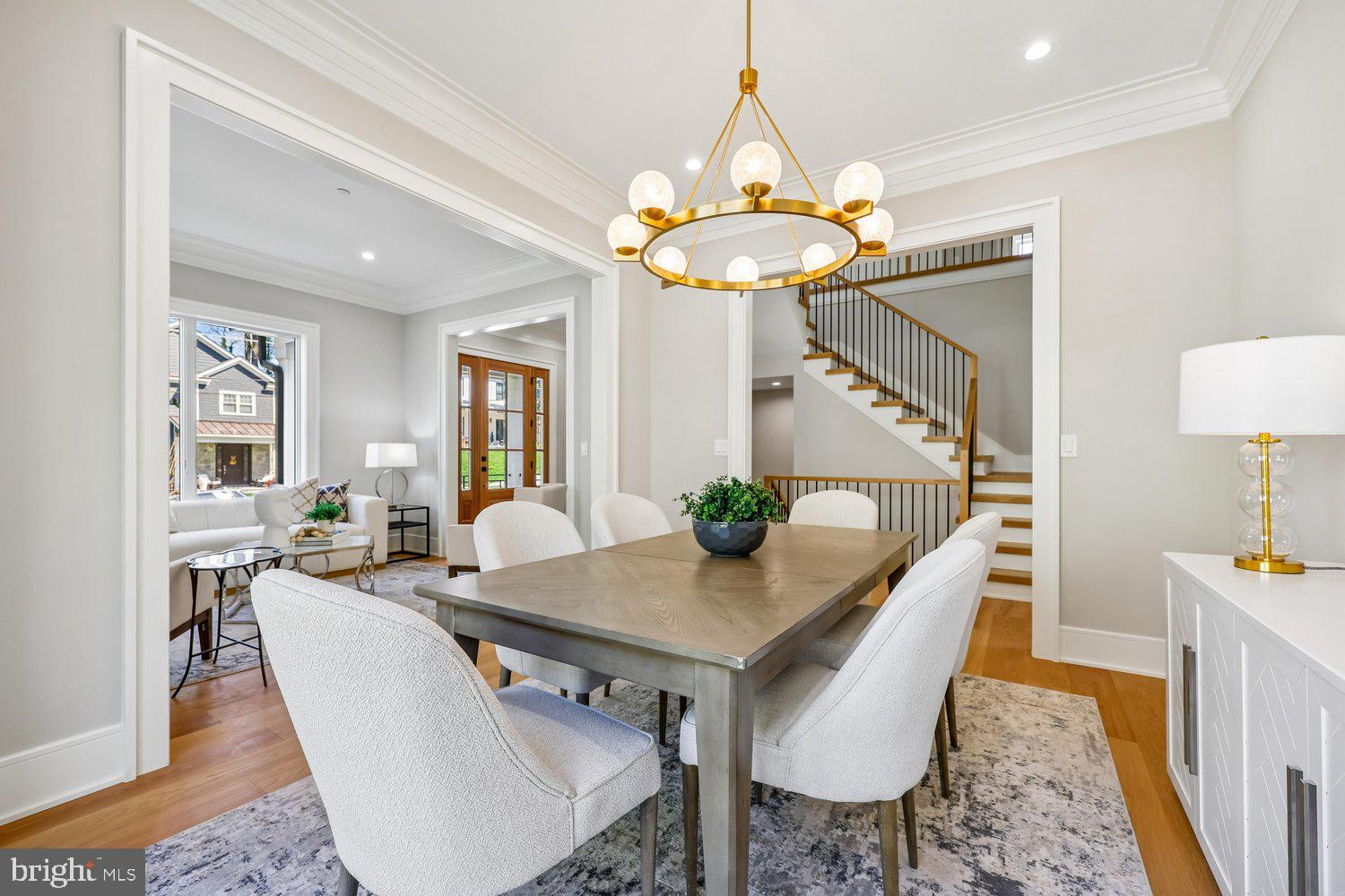 OAKLAND TERRACE - Residential