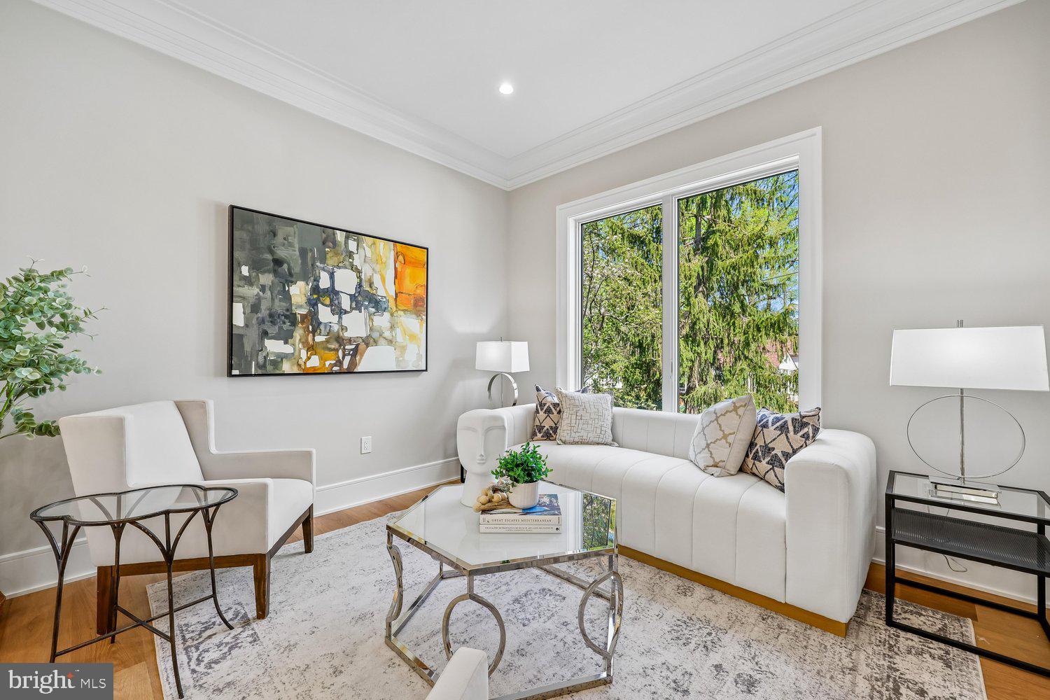 OAKLAND TERRACE - Residential