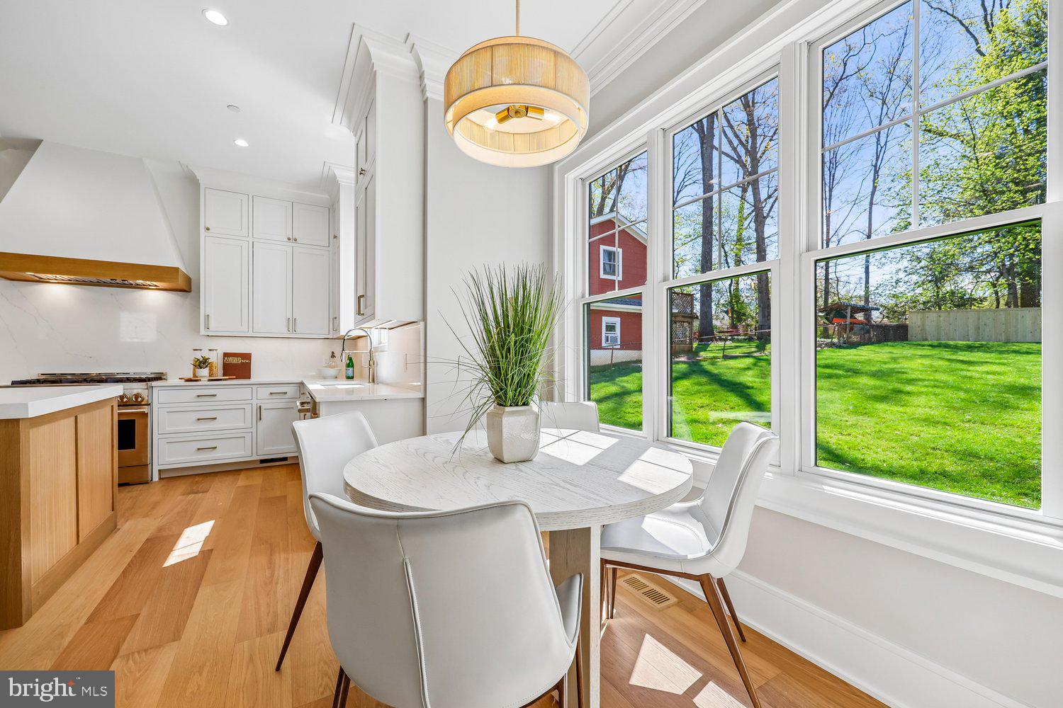 OAKLAND TERRACE - Residential