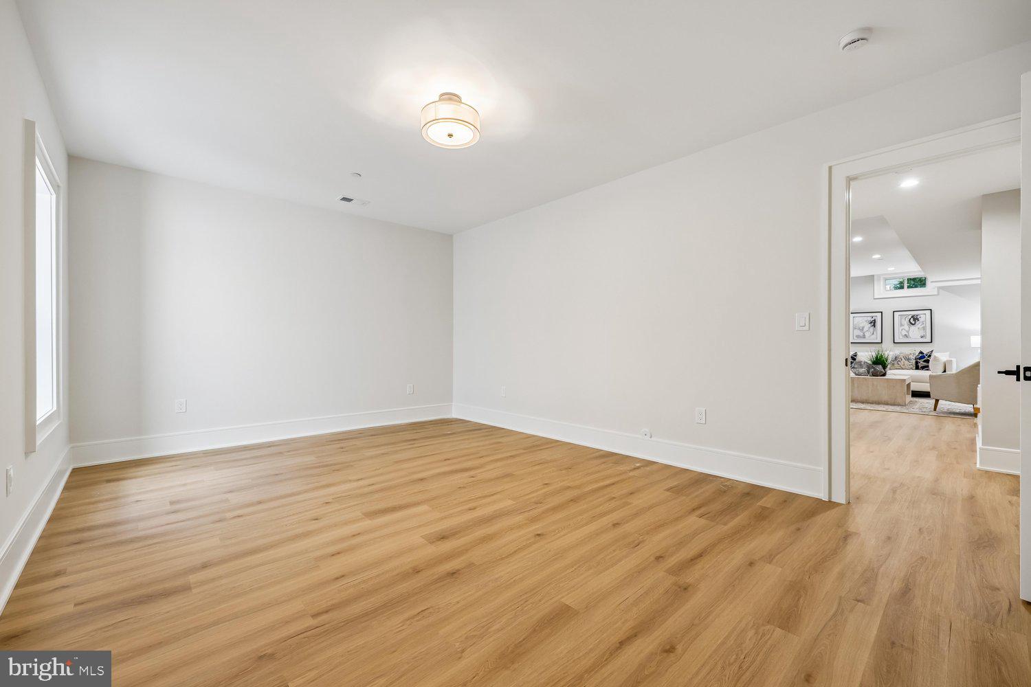 OAKLAND TERRACE - Residential