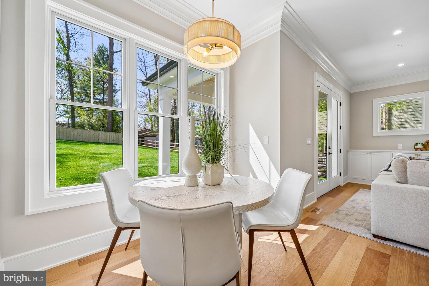 OAKLAND TERRACE - Residential