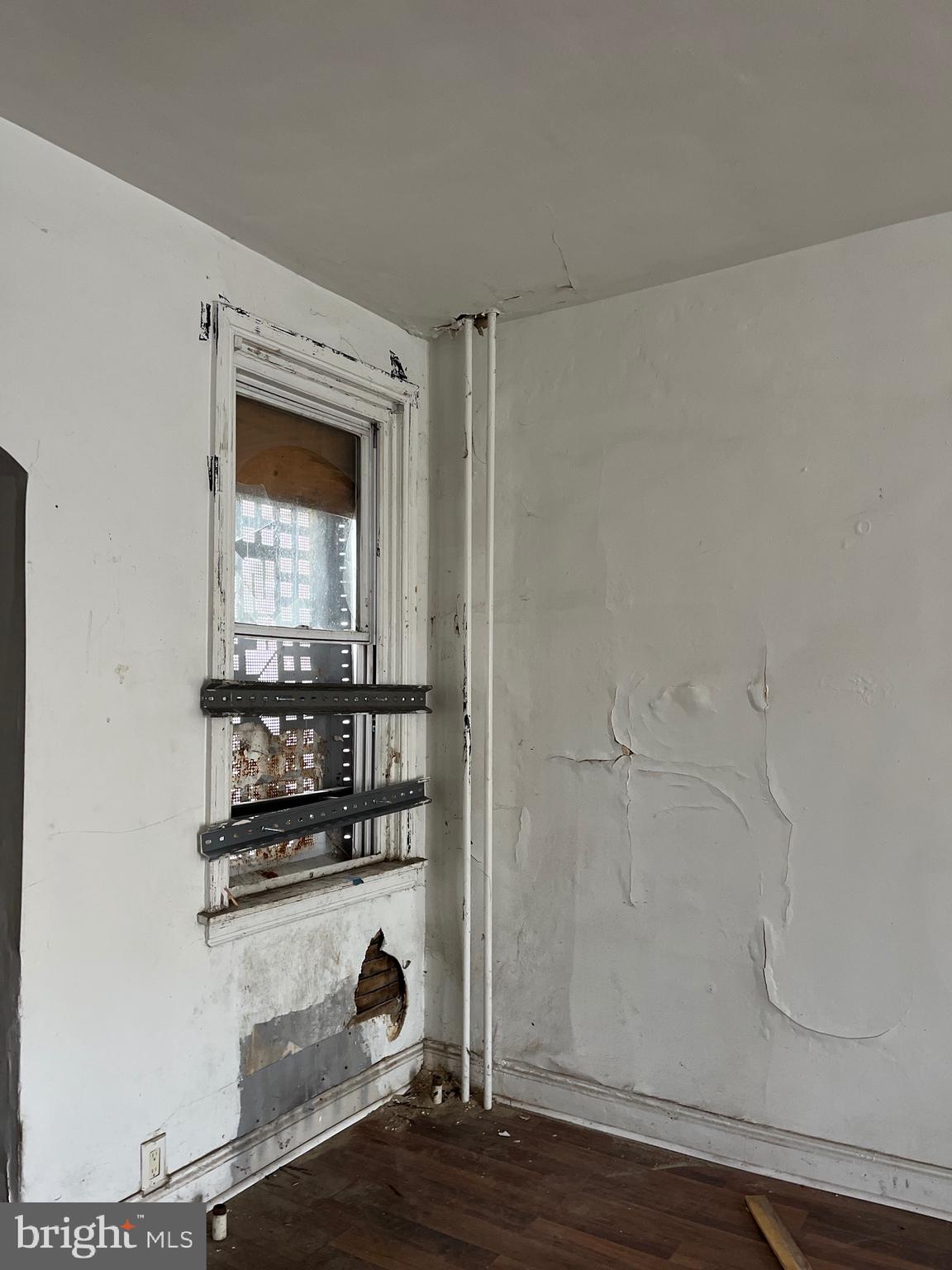 2234 E VENANGO STREET