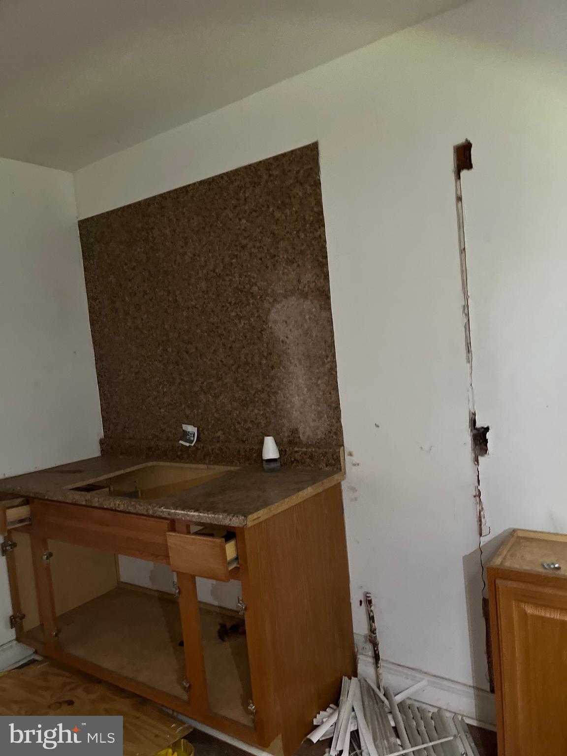 PORT RICHMOND - Residential