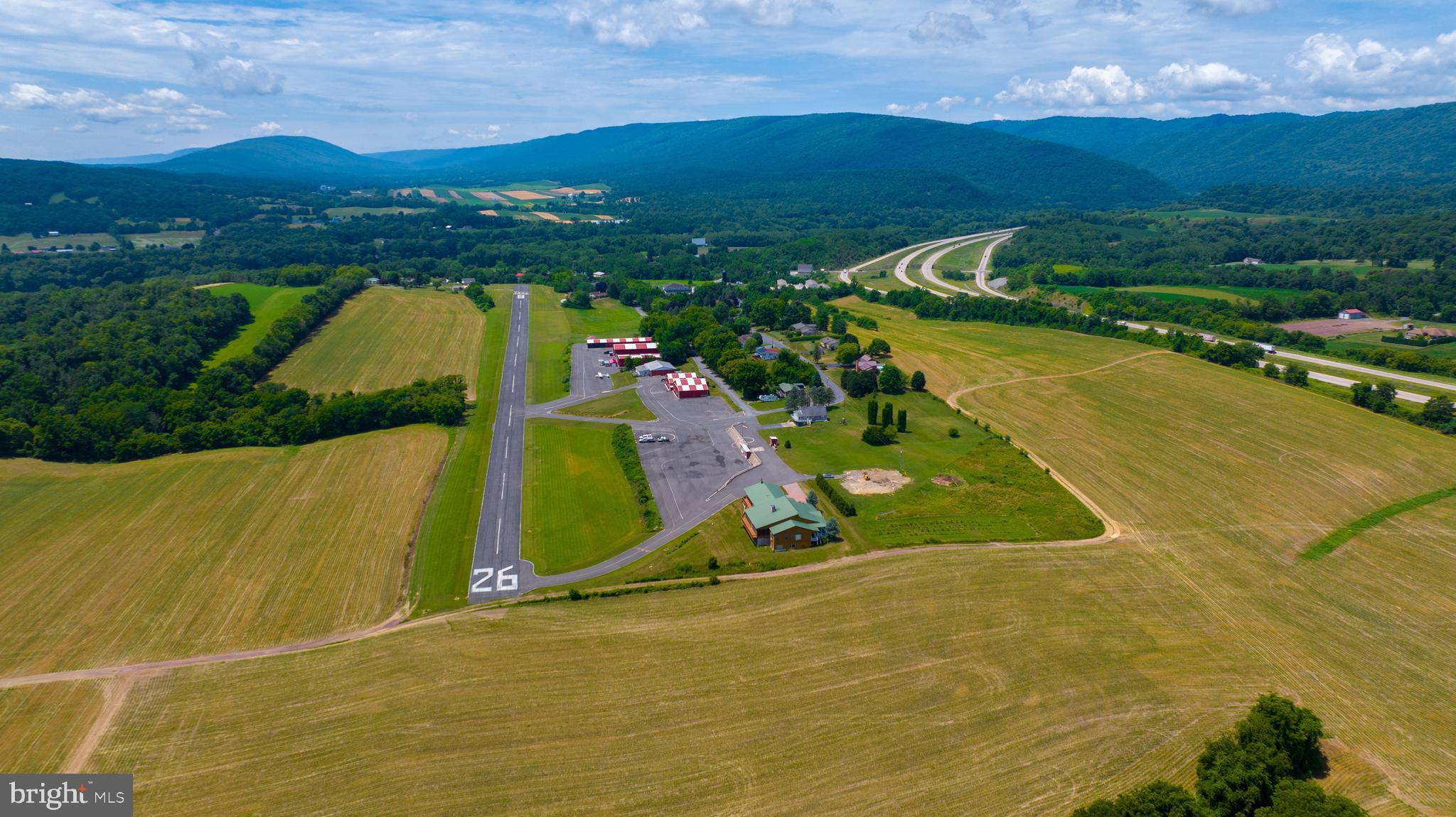 600, 650, 656 AIRPORT DRIVE
