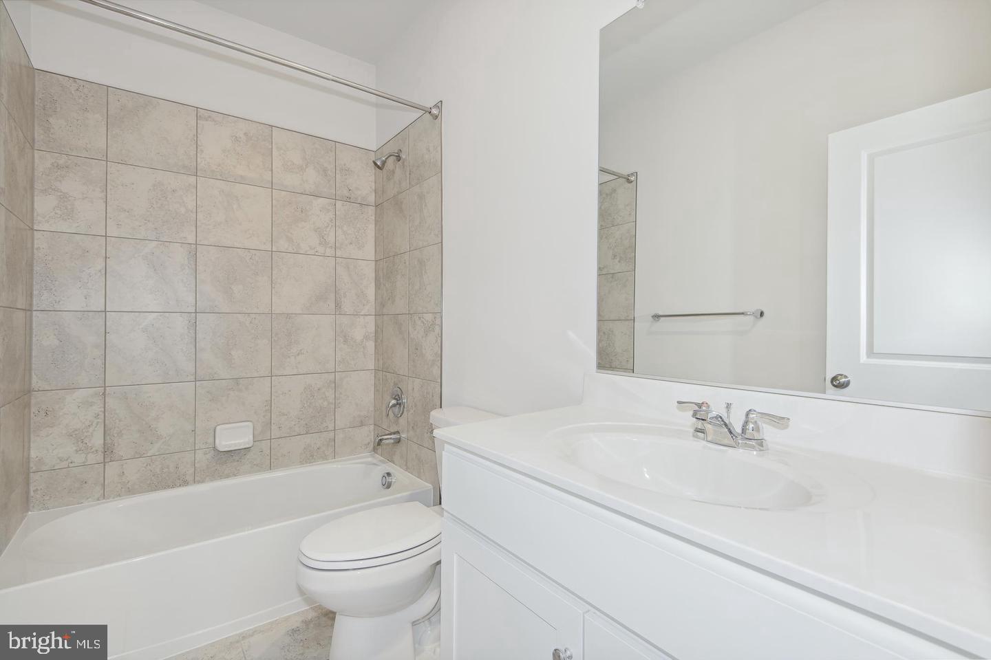 NORBORNE GLEBE - Residential Lease