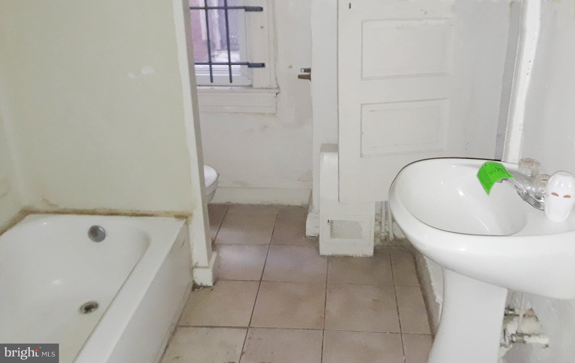 FRANKLIN SQUARE HISTORIC DISTRICT - Residential