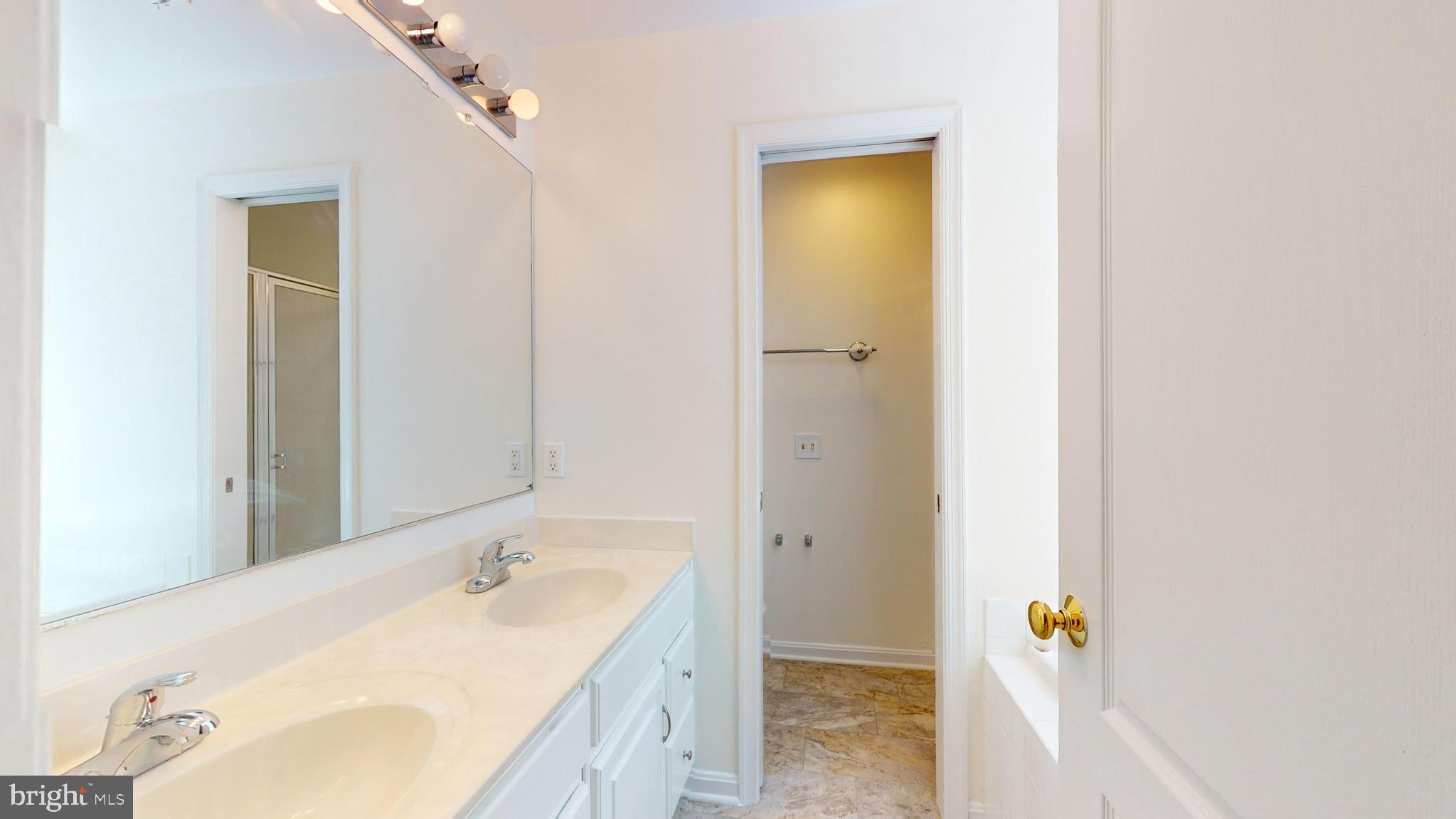 KINGSVIEW - Residential