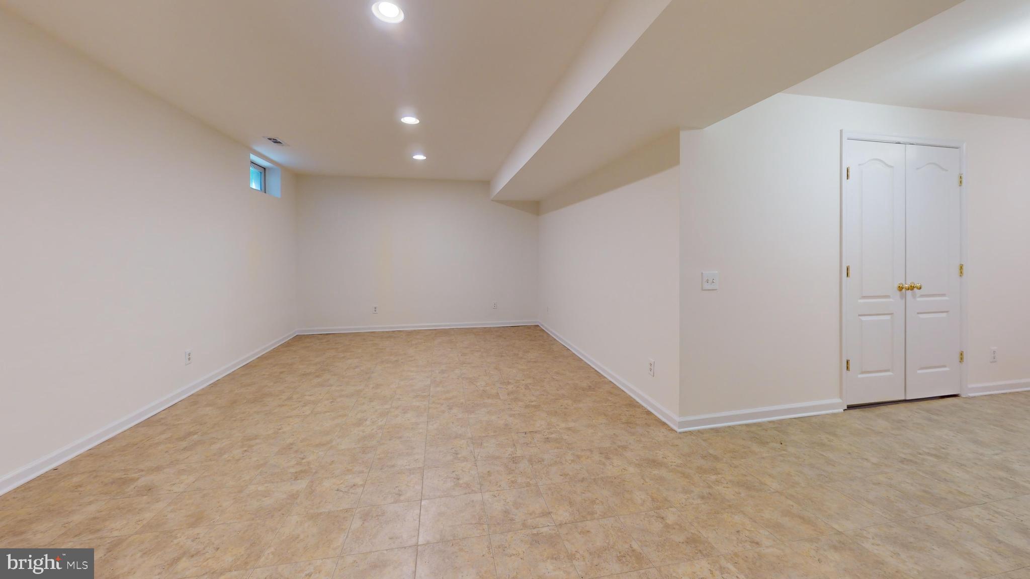 KINGSVIEW - Residential