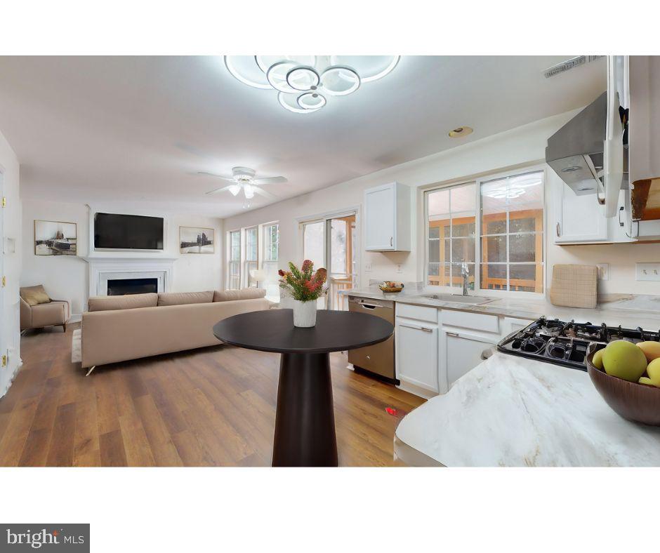 KINGSVIEW - Residential