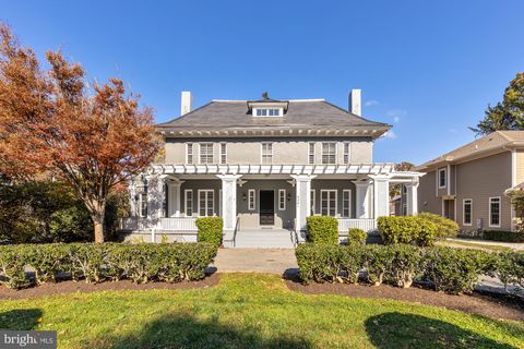 Photo of 4201 Bradley Lane, CHEVY CHASE, MD 20815 (MLS # MDMC2214068)