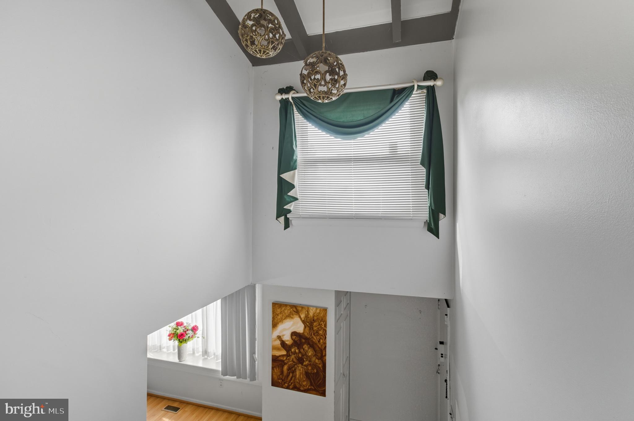 SUNRISE CEDARS - Residential