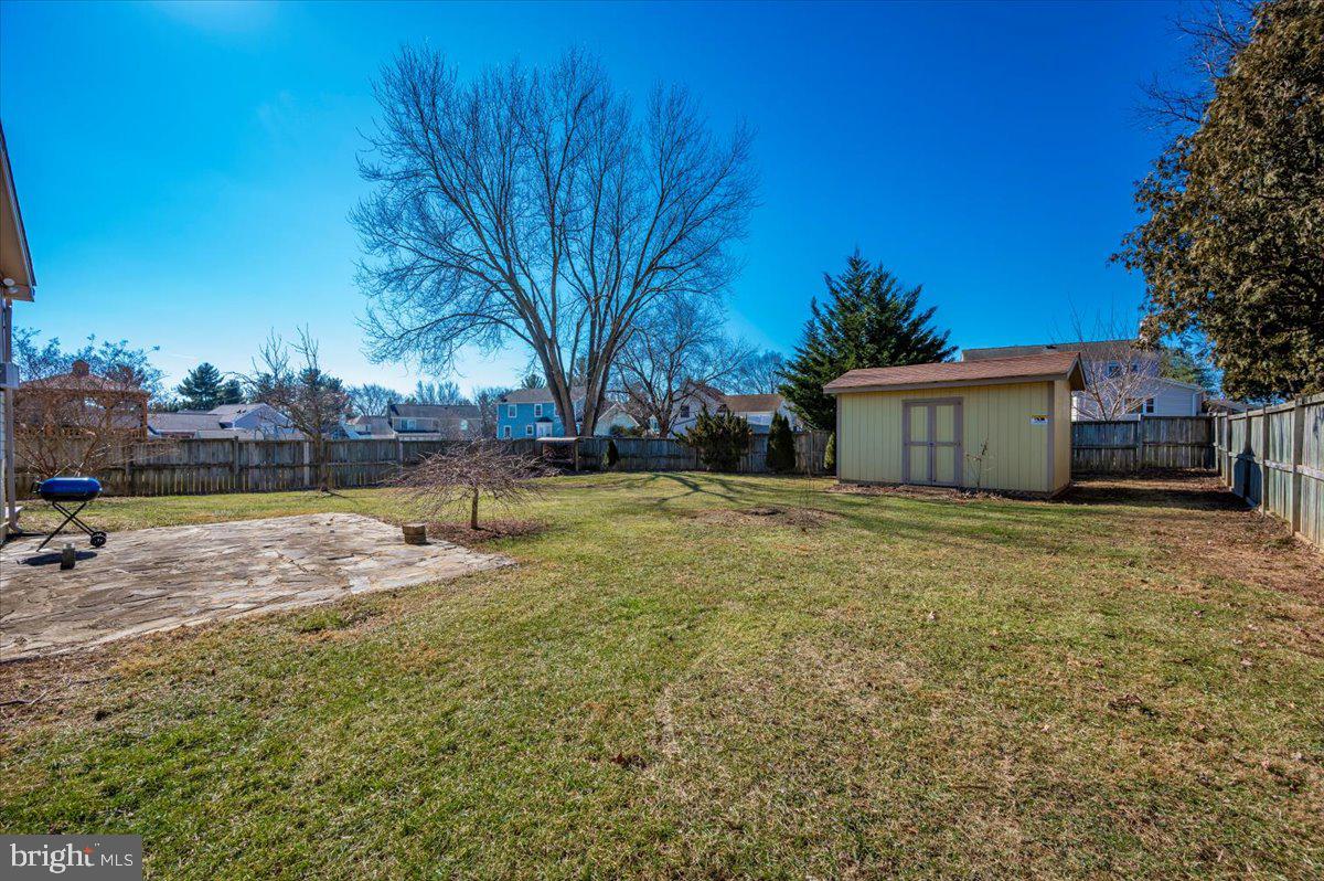 FOUNTAIN ROCK MANOR - Residential