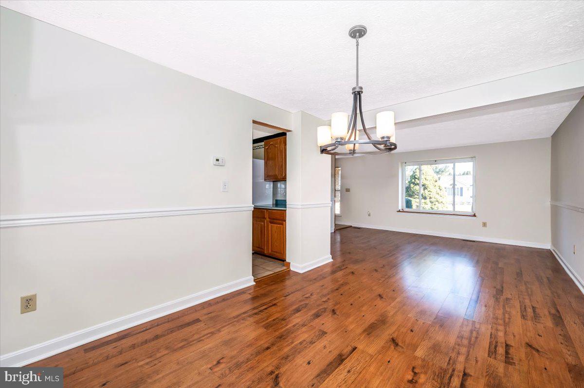 FOUNTAIN ROCK MANOR - Residential