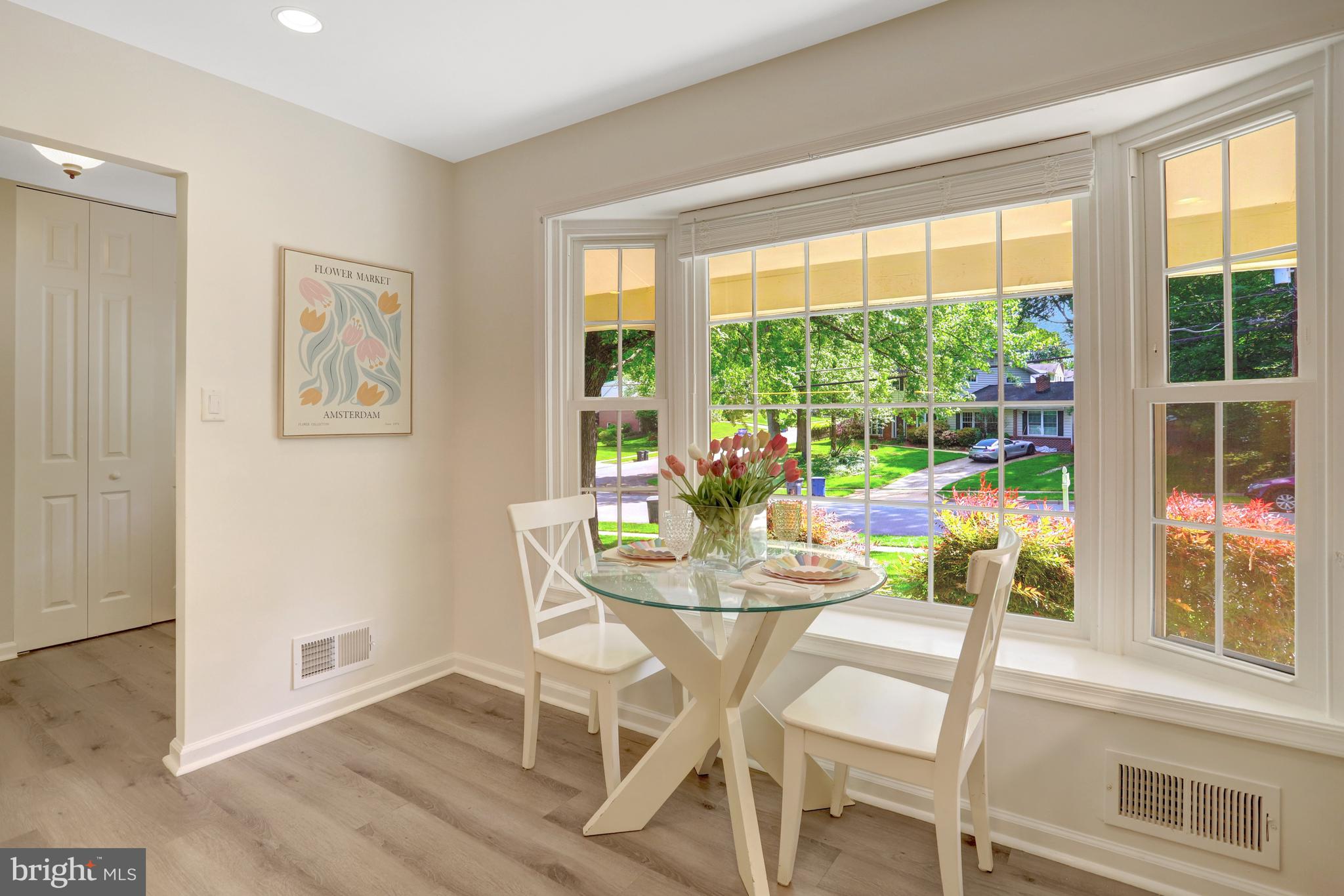 CANTERBURY WOODS - Residential