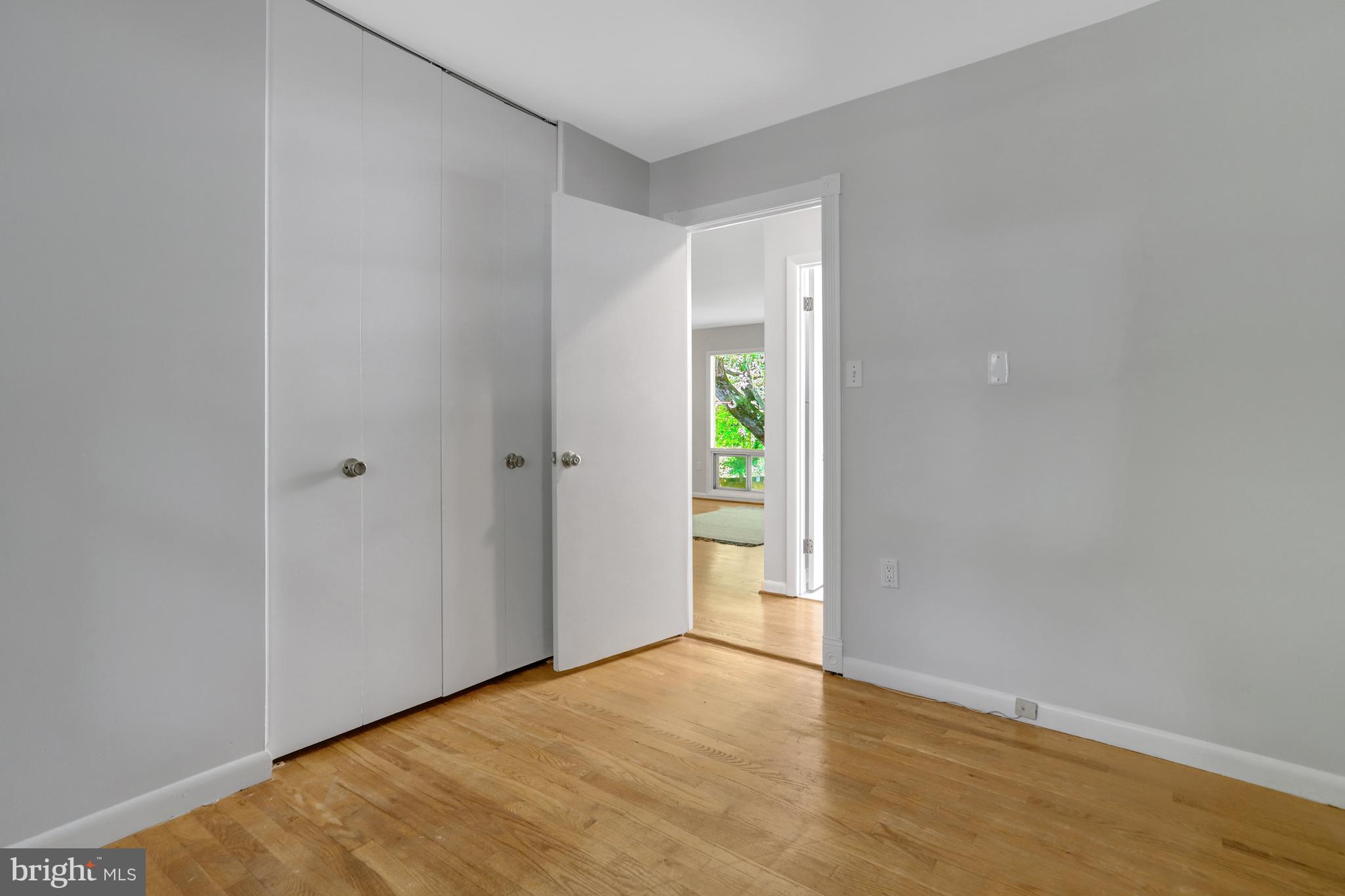 CANTERBURY WOODS - Residential