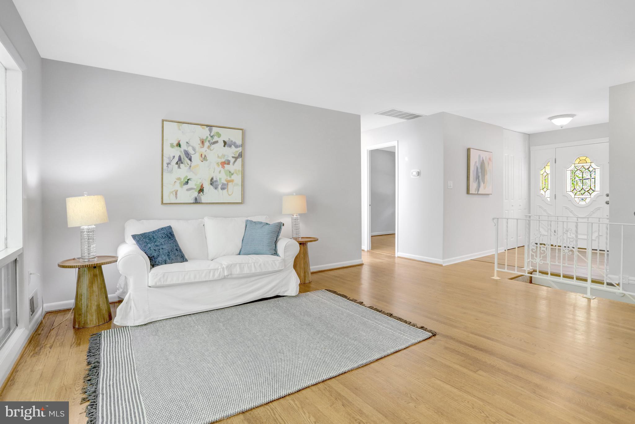 CANTERBURY WOODS - Residential