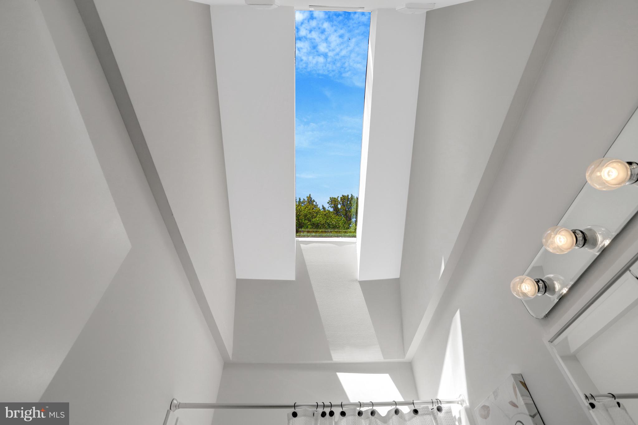 CANTERBURY WOODS - Residential