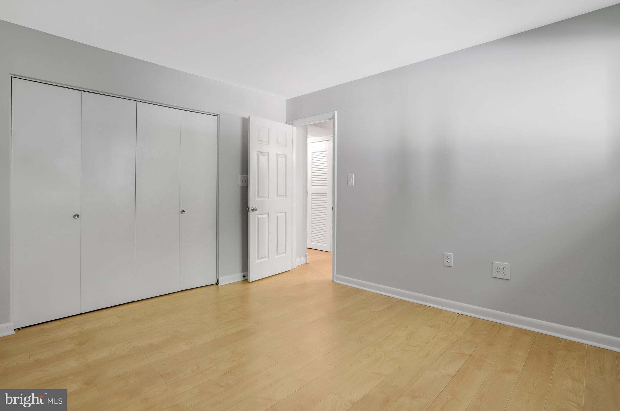 CANTERBURY WOODS - Residential