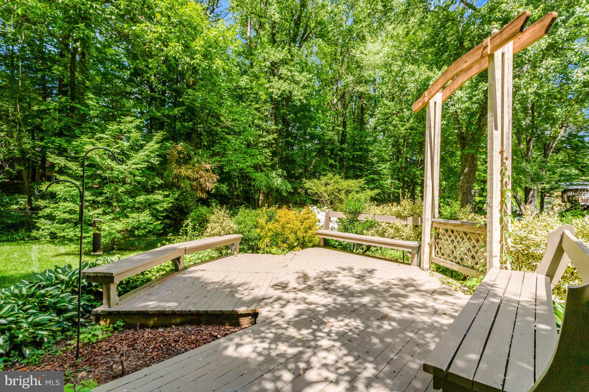 CANTERBURY WOODS - Residential