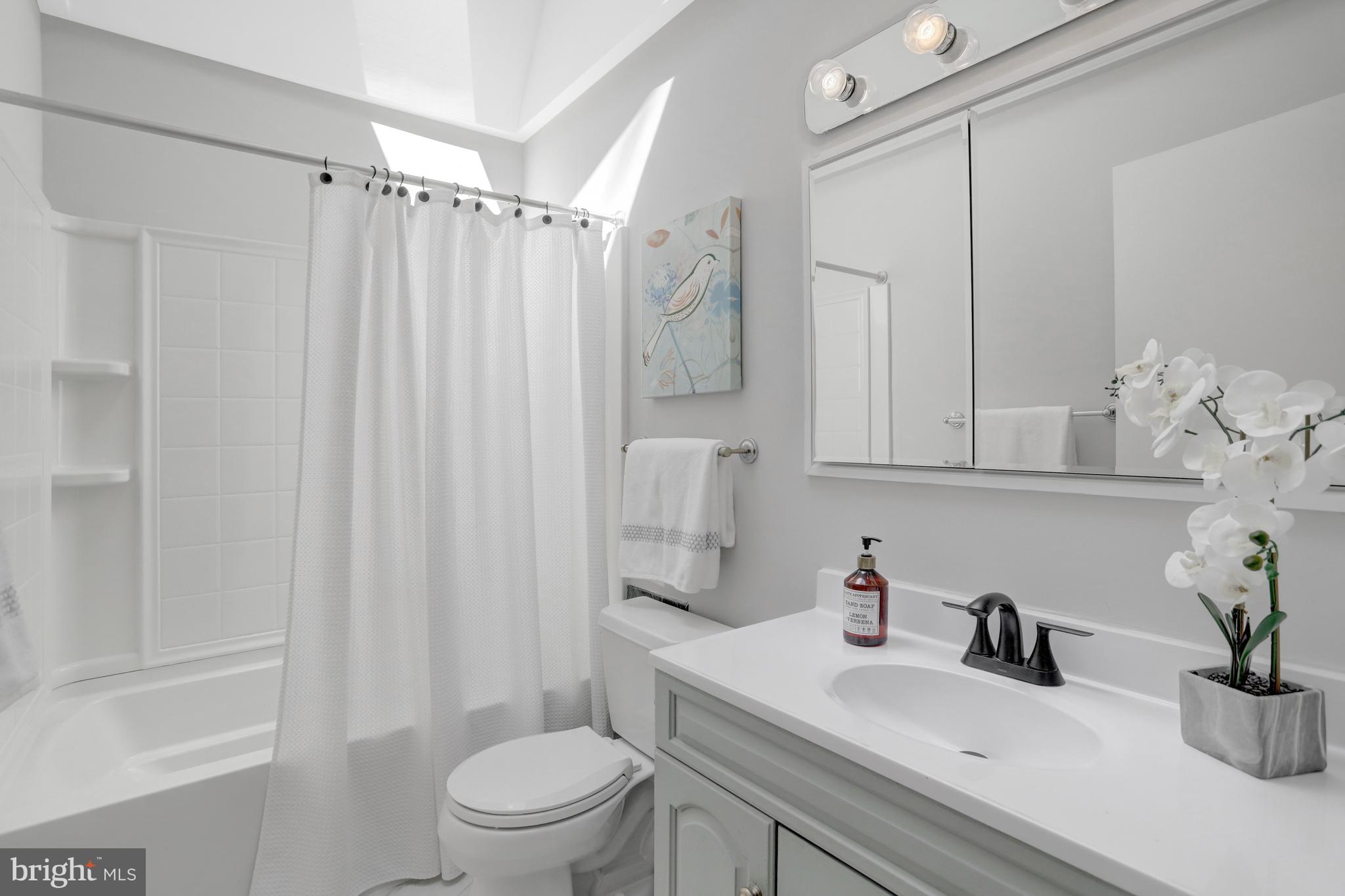 CANTERBURY WOODS - Residential