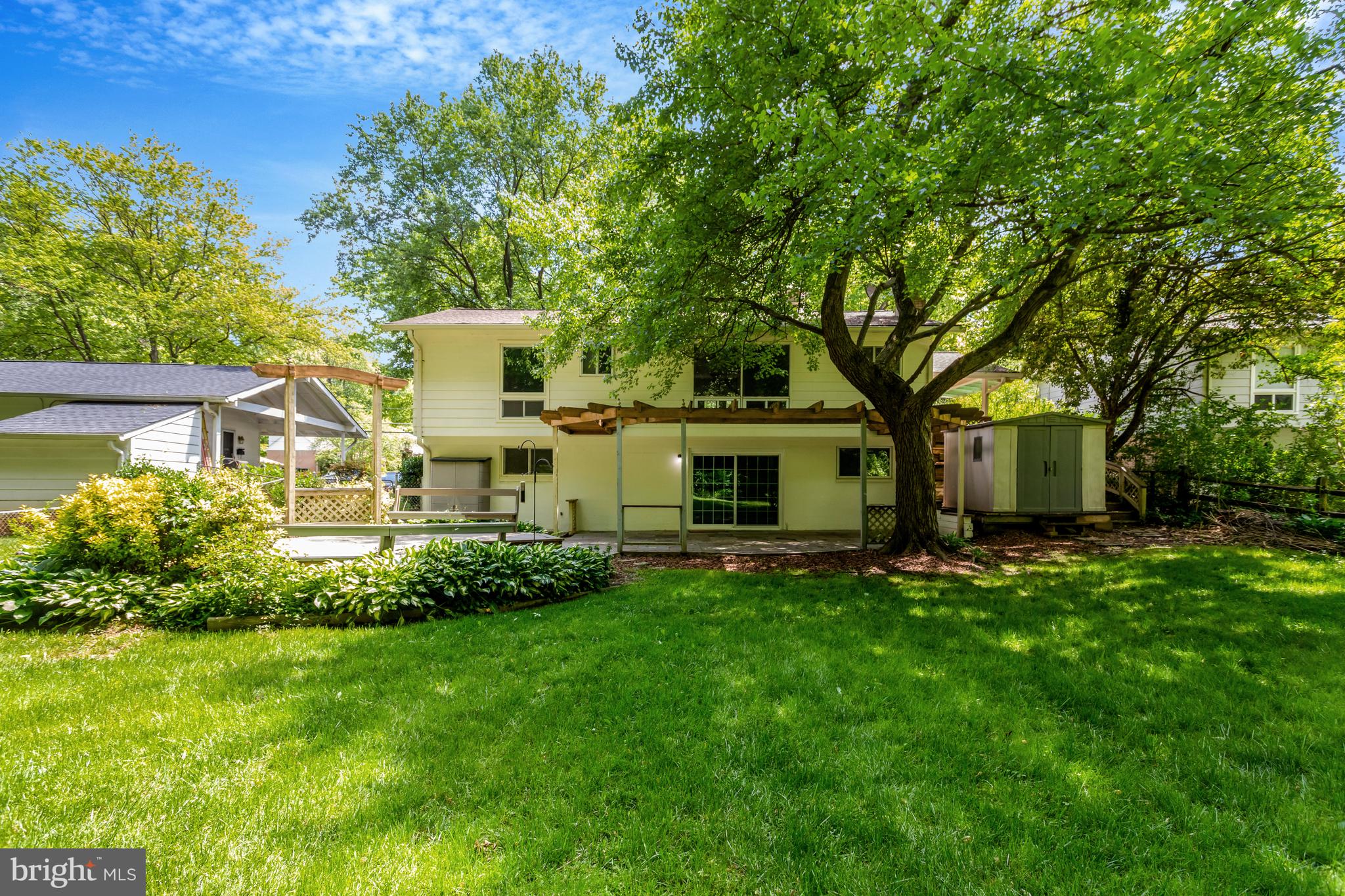 CANTERBURY WOODS - Residential