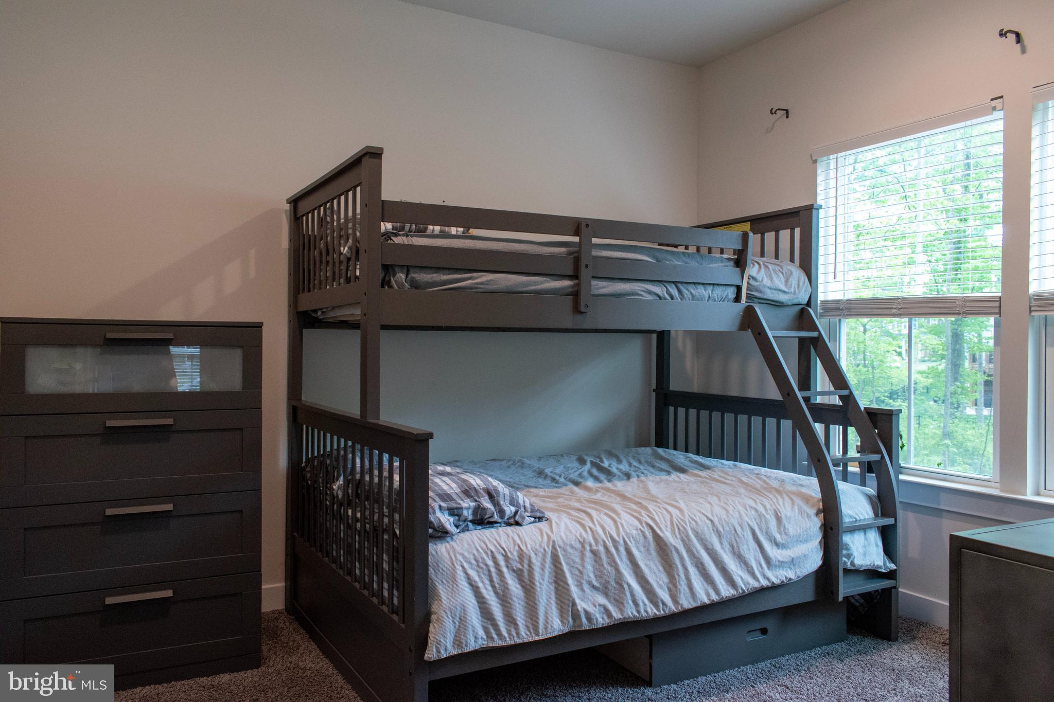 BROOKSIDE - Residential