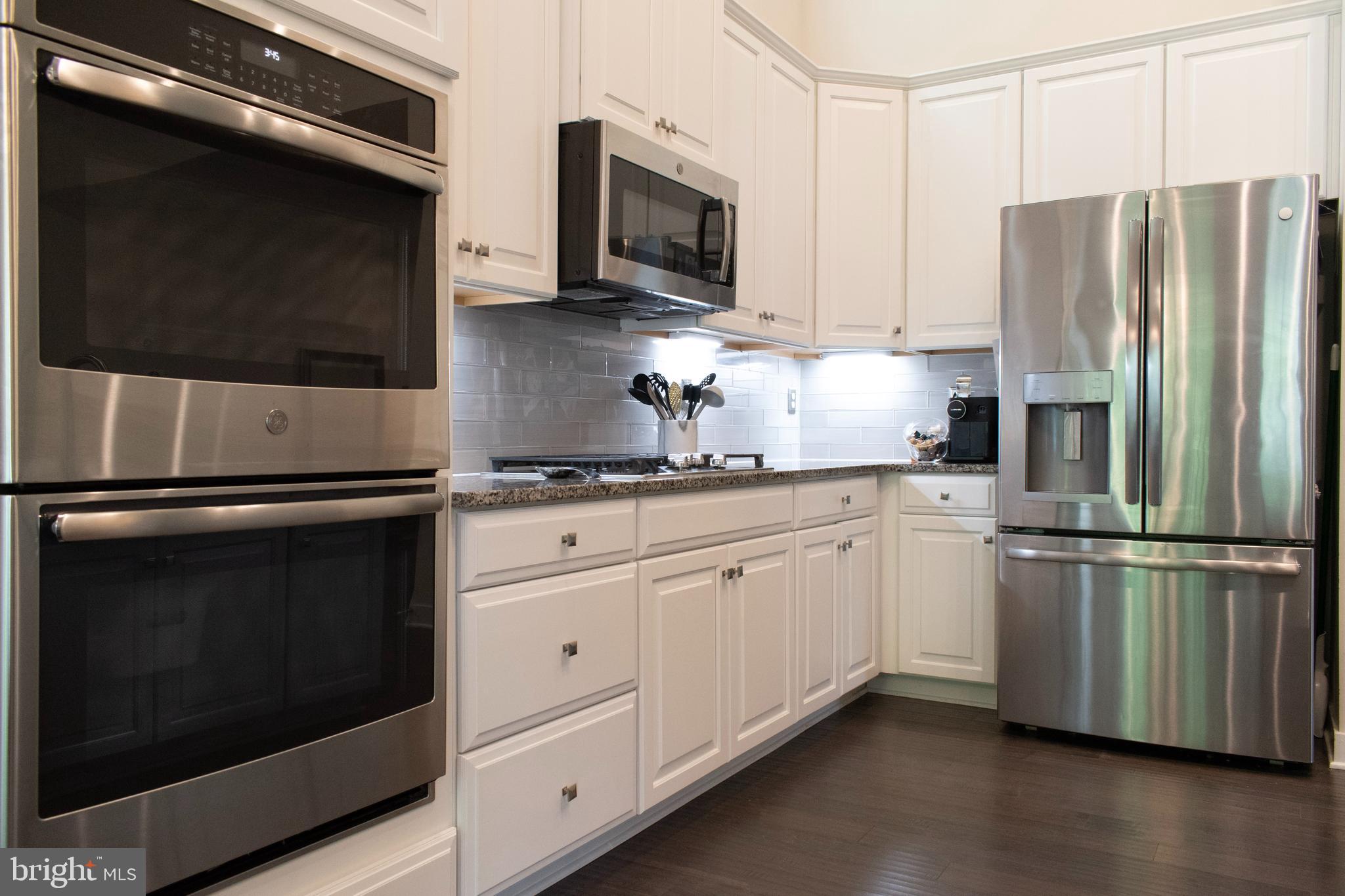 BROOKSIDE - Residential