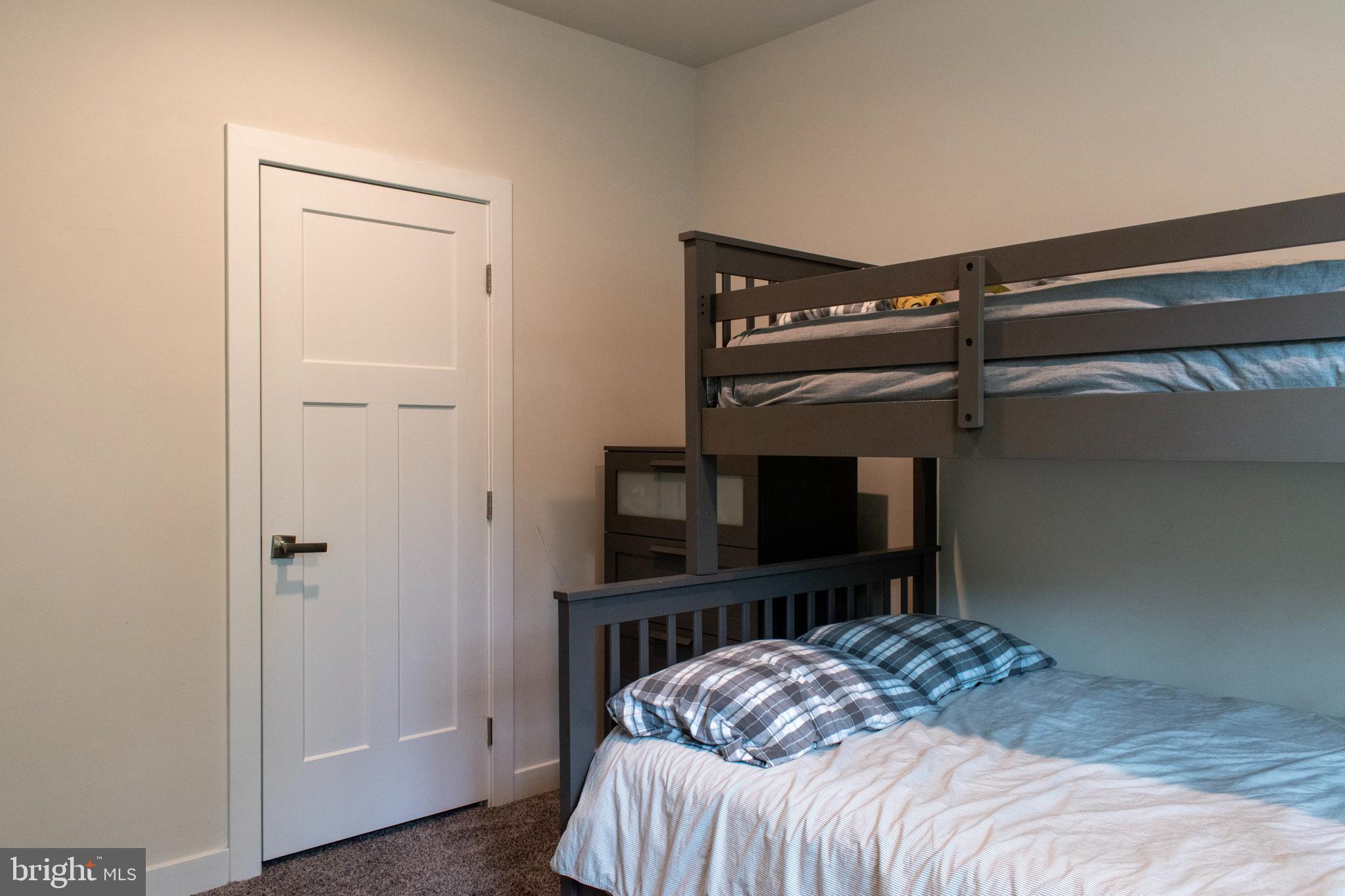 BROOKSIDE - Residential