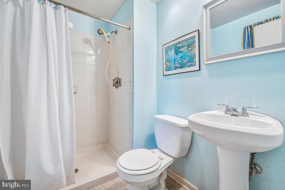 STEDWICK TOWNHOUSES - Residential