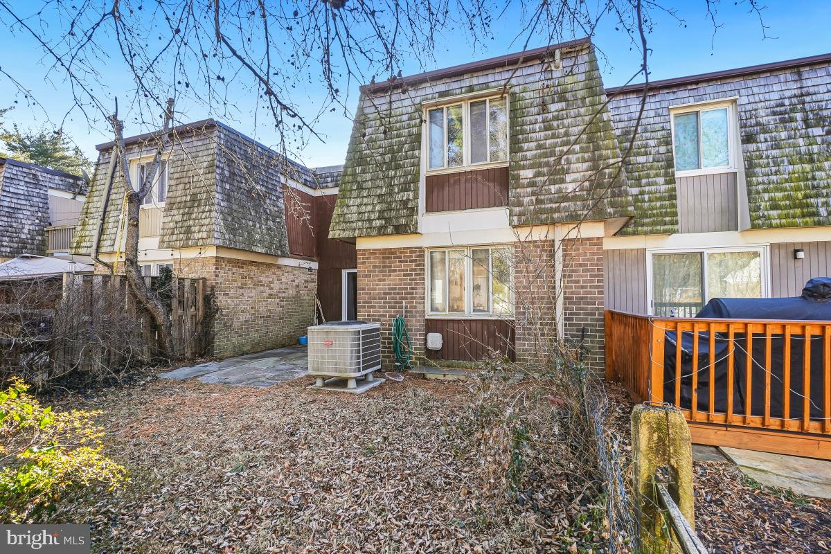 STEDWICK TOWNHOUSES - Residential