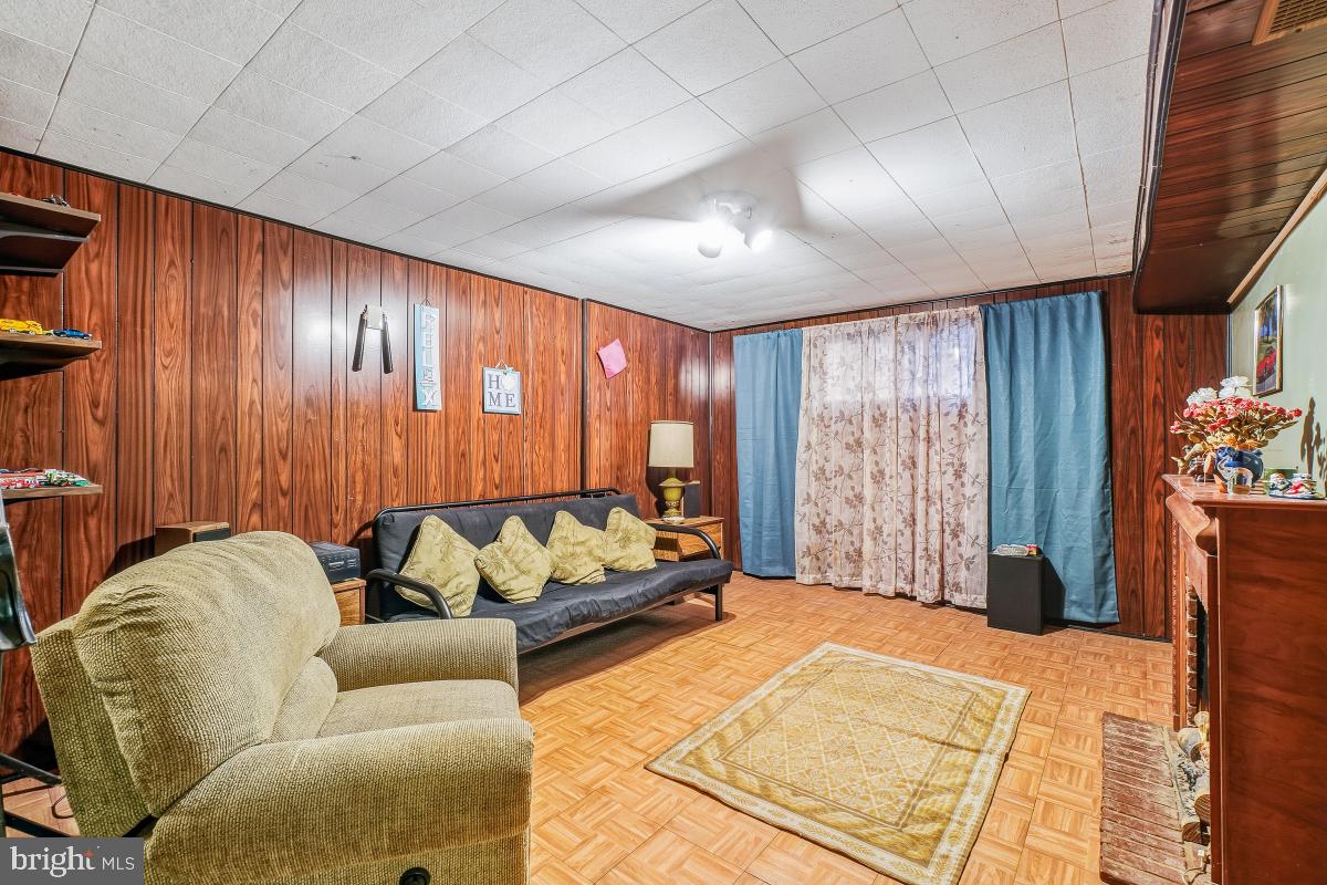 STEDWICK TOWNHOUSES - Residential