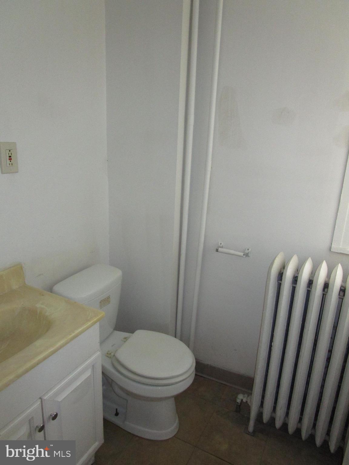 PHILADELPHIA (WEST) - Residential Lease